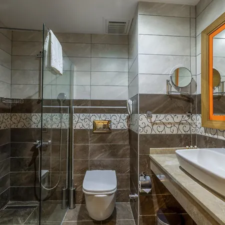 Hotel Club Belpinar-beldibi-kemer 4*